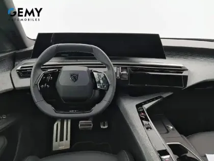 Photo 25 Peugeot 5008  Hybrid 136 e-DCS6