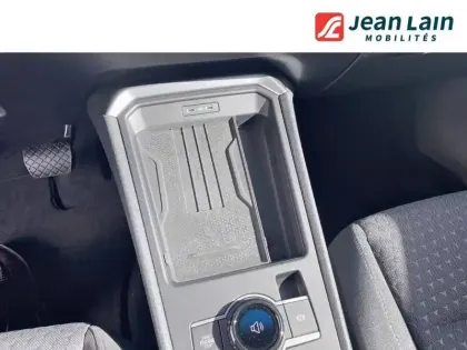 Photo 12 Volkswagen T-roc  1.5 eTSI EVO2 Hybrid 116 ch DSG7