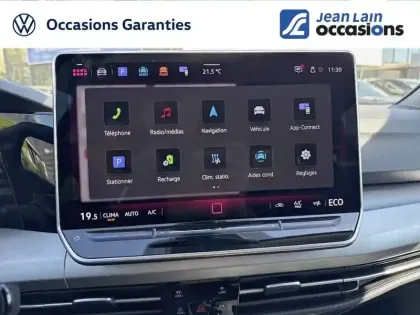 Photo 16 Volkswagen Golf  1.5 eHybrid 204 DSG6