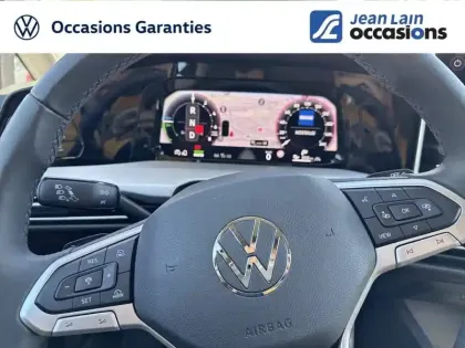 Photo 18 Volkswagen Golf  1.5 eHybrid 204 DSG6