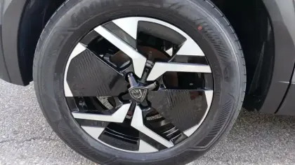 Photo 13 Peugeot 2008 Gén. II Ph2 Allure 5