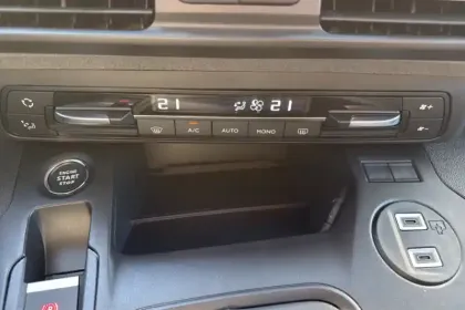 Photo 21 Peugeot Rifter Gén. I Ph2 ALLURE 4