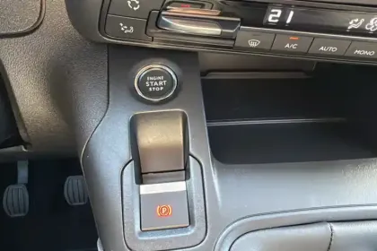 Photo 22 Peugeot Rifter Gén. I Ph2 ALLURE 4