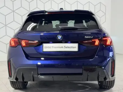 Photo 22 BMW Serie 1 120d 163 ch DKG7