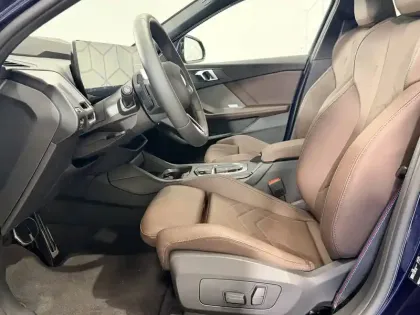 Photo 17 BMW Serie 1 120d 163 ch DKG7