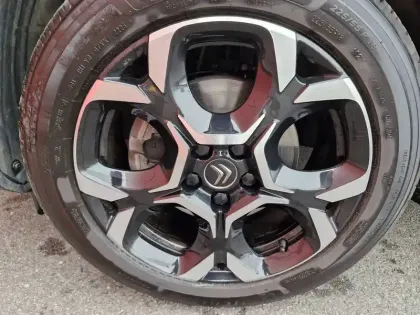 Photo 23 Citroën C5 aircross  BlueHDi 130 S&S EAT8