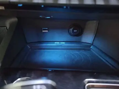 Photo 25 Peugeot 3008  Hybrid4 300 e-EAT8