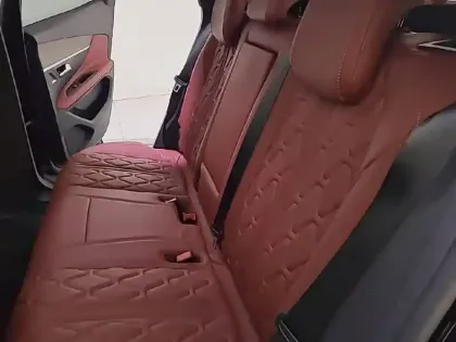 Photo 11 Peugeot 3008  Hybrid4 300 e-EAT8