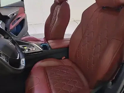 Photo 10 Peugeot 3008  Hybrid4 300 e-EAT8