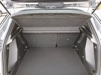 Photo 5 Peugeot 2008  Hybrid 145 e-DCS6