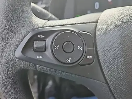 Photo 19 Opel Corsa  Electrique 136 ch & Batterie 50 kWh