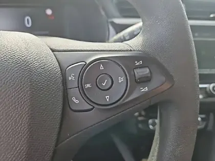 Photo 20 Opel Corsa  Electrique 136 ch & Batterie 50 kWh