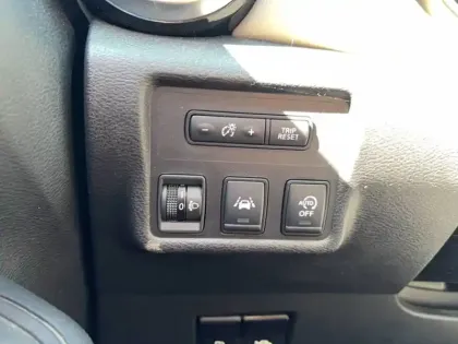 Photo 19 Nissan Micra  IG-T 92