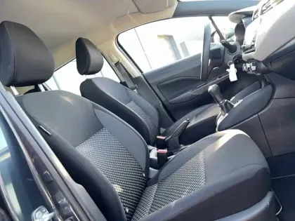 Photo 13 Nissan Micra  IG-T 92