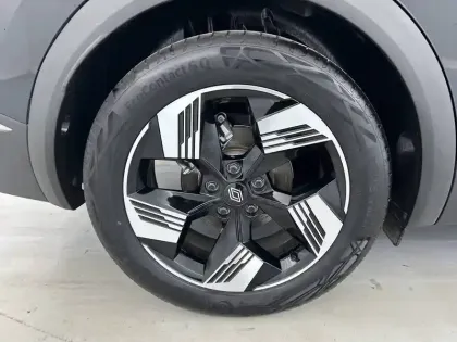 Photo 21 Renault Symbioz  E-Tech full hybrid 145