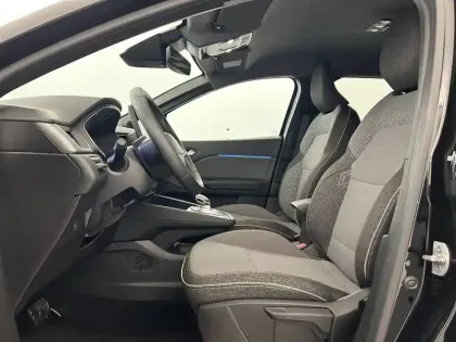 Photo 8 Renault Symbioz  E-Tech full hybrid 145