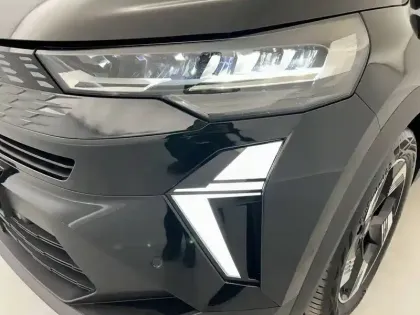 Photo 25 Renault Symbioz  E-Tech full hybrid 145