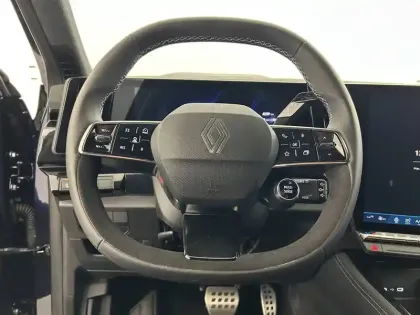 Photo 27 Renault Espace  E-Tech full hybrid 200 GSR2