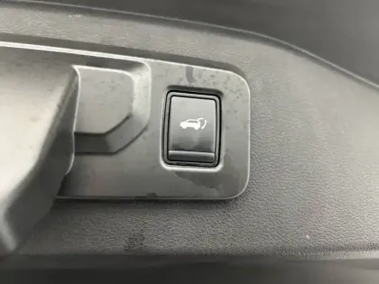 Photo 42 Renault Espace  E-Tech full hybrid 200 GSR2