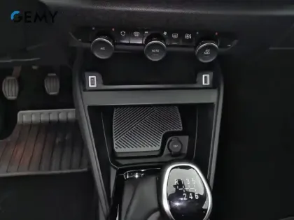 Photo 13 Citroën C4  PureTech 130 S&S BVM6