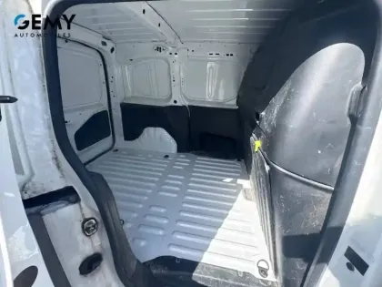 Photo 9 Peugeot Partner  FOURGON STANDARD 650 KG BLUEHDI 100 S&S BVM5