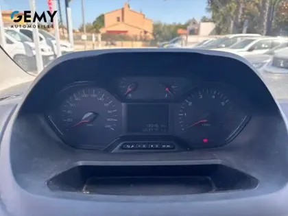 Photo 11 Peugeot Partner  FOURGON STANDARD 650 KG BLUEHDI 100 S&S BVM5