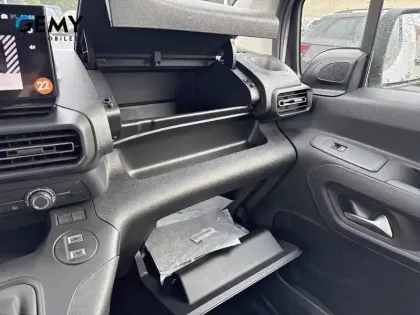 Photo 16 Citroën Berlingo  VAN M DIESEL 100 CH MANUELLE