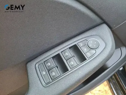 Photo 14 Renault Clio  TCe 90