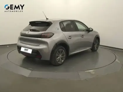 Photo 6 Peugeot 208  Electrique 50 kWh 136ch