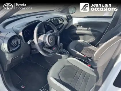 Photo 10 Toyota Aygo  X Hybride 116h