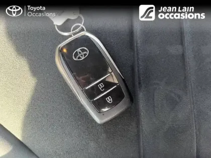 Photo 39 Toyota Aygo  X Hybride 116h