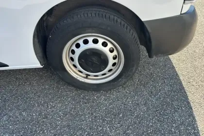 Photo 11 Peugeot Expert  FGN TOLE STANDARD ELECTRIQUE 50KWH 136