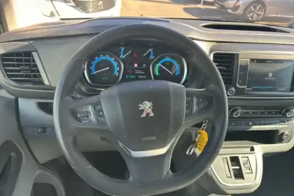 Photo 16 Peugeot Expert  FGN TOLE STANDARD ELECTRIQUE 50KWH 136