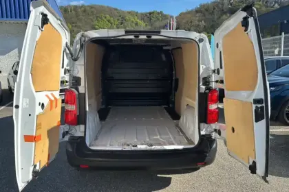 Photo 8 Peugeot Expert  FGN TOLE STANDARD ELECTRIQUE 50KWH 136