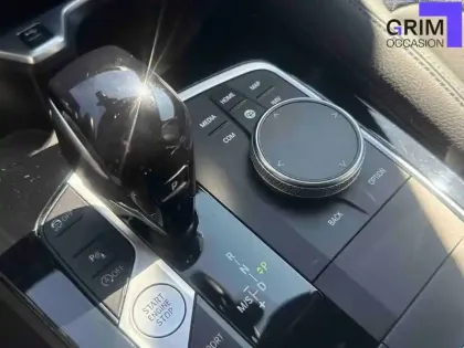 Photo 9 BMW Serie 1 Gén. III (F40) Ph2 M Sport 5