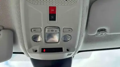 Photo 25 Citroën C4  PureTech 130 S&S EAT8