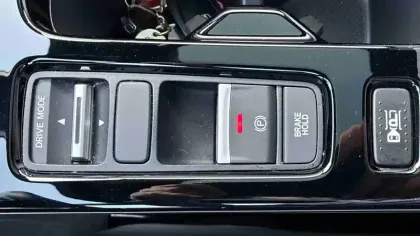 Photo 30 Honda E:ny1  204 ch