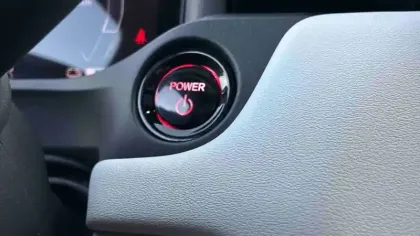 Photo 23 Honda E:ny1  204 ch