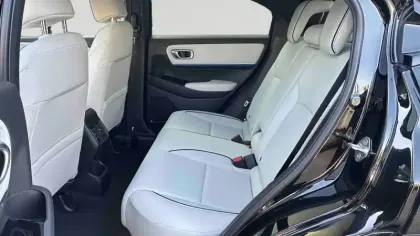 Photo 12 Honda E:ny1  204 ch