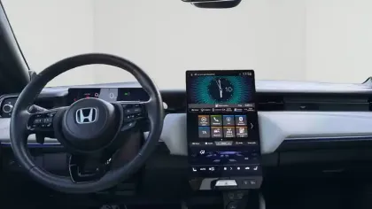 Photo 14 Honda E:ny1  204 ch