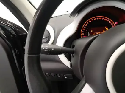 Photo 26 Renault Twingo  III SCe 65