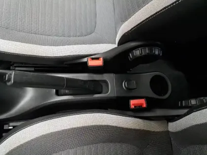 Photo 31 Renault Twingo  III SCe 65