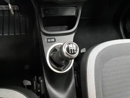 Photo 32 Renault Twingo  III SCe 65