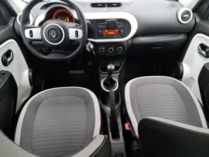 Photo 37 Renault Twingo  III SCe 65