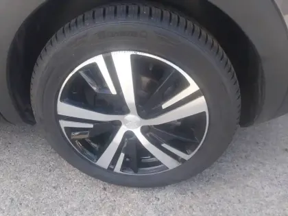 Photo 42 Peugeot 3008  Hybrid 225 e-EAT8