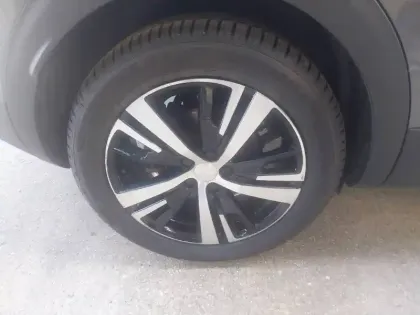 Photo 41 Peugeot 3008  Hybrid 225 e-EAT8