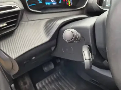 Photo 21 Peugeot 208 Gén. II Ph1 NG Active Business 5