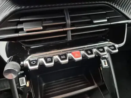 Photo 14 Peugeot 208 Gén. II Ph1 NG Active Business 5