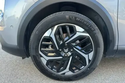 Photo 26 Citroën C4 Gén. III Ph1 NG MAX 5