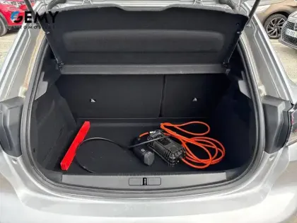 Photo 5 Peugeot 208 Gén. II Ph1 NG Roadtrip 5